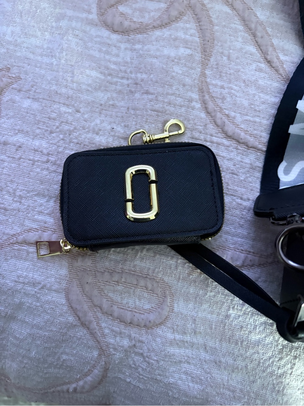 Marc Jacobs Black Saffiano Camera Crossbody with Logo Strap - Picture 5 of 7